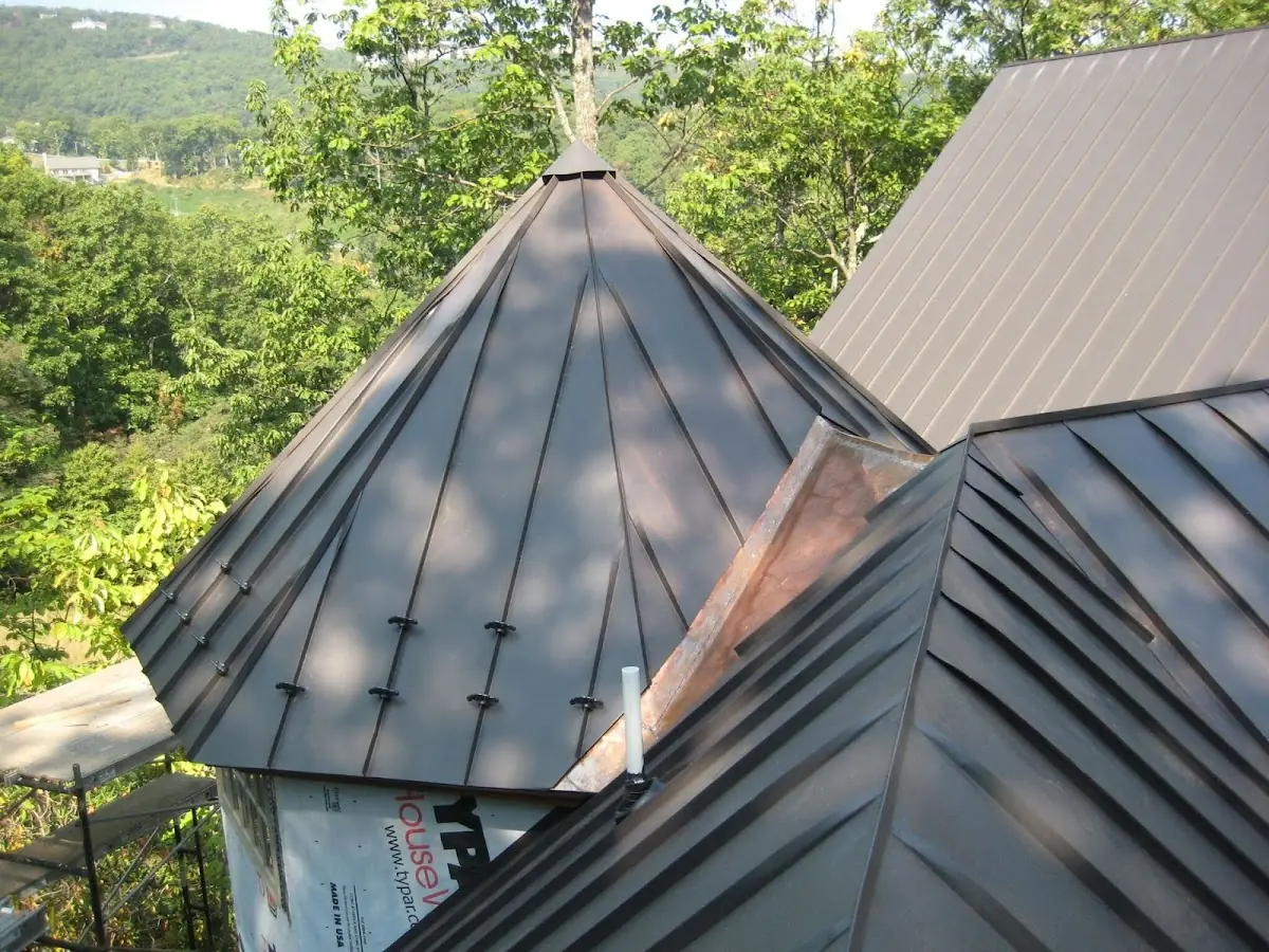 Professional Gutter Cleaning by Craftsman Roofing in Auburn Hills